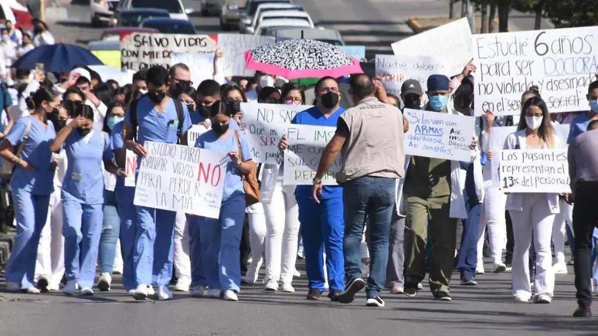 ESTUDIANTES DE MEDICINA EN CHIHUAHUA._ORACIO CHAVEZ_EL HERALDO DE CHIHUAHUA (8)